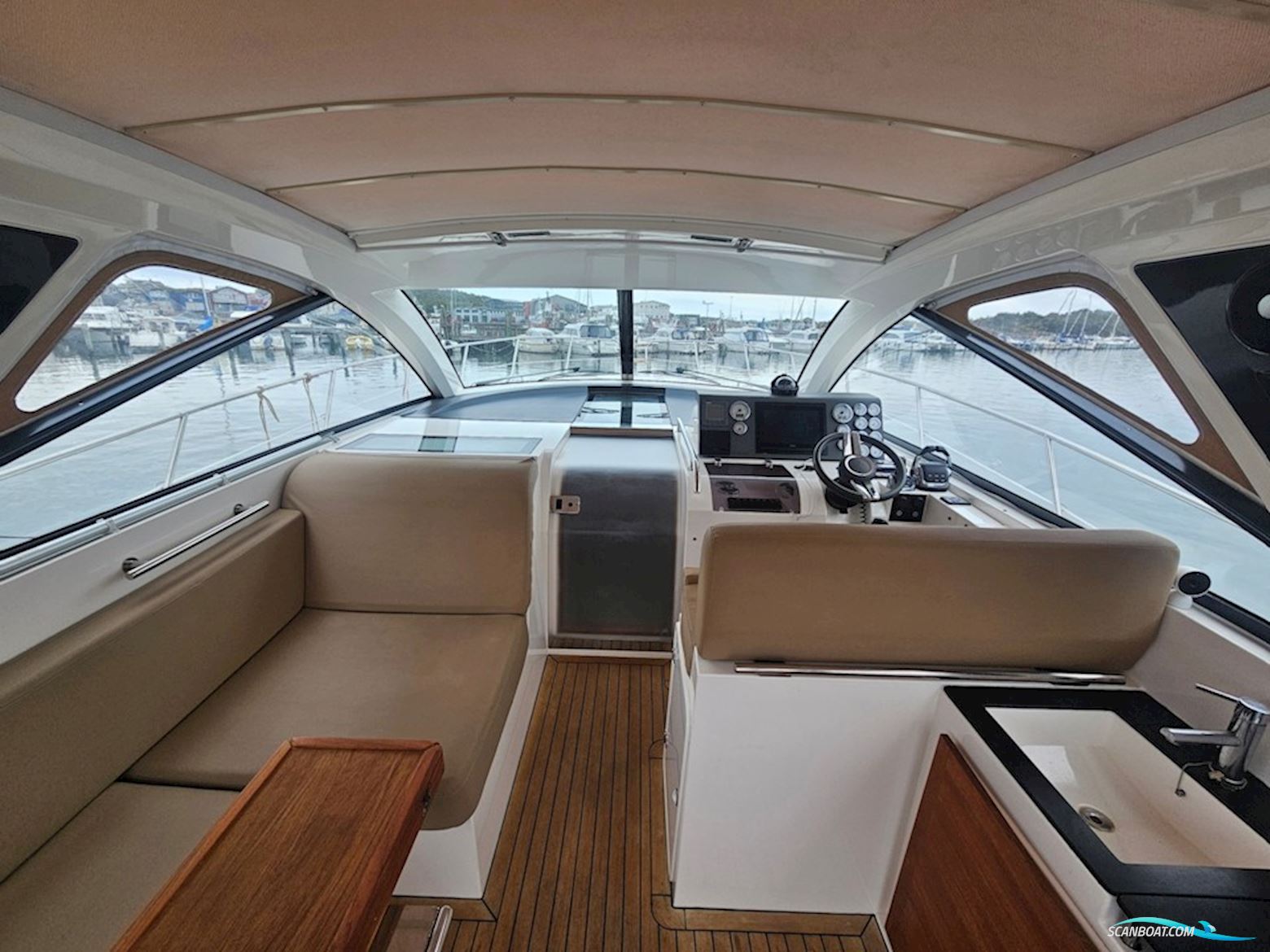 Sealine SC35