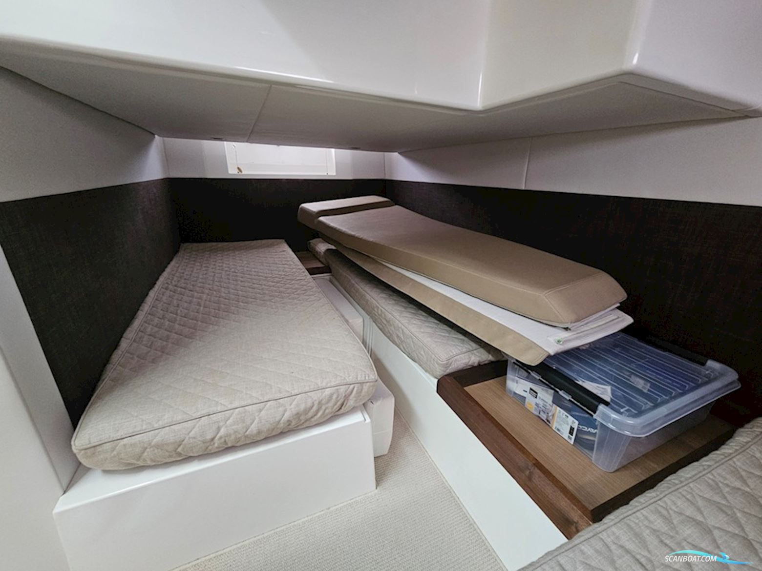 Sealine SC35