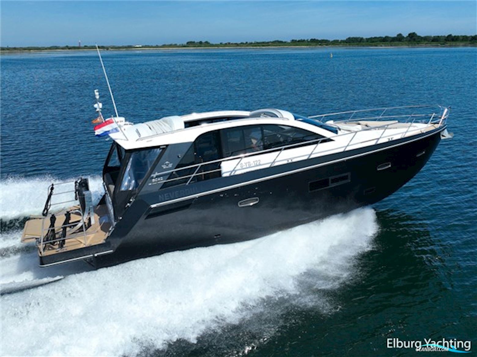 Sealine SC42 Custom Motorboot 2012, Niederlande