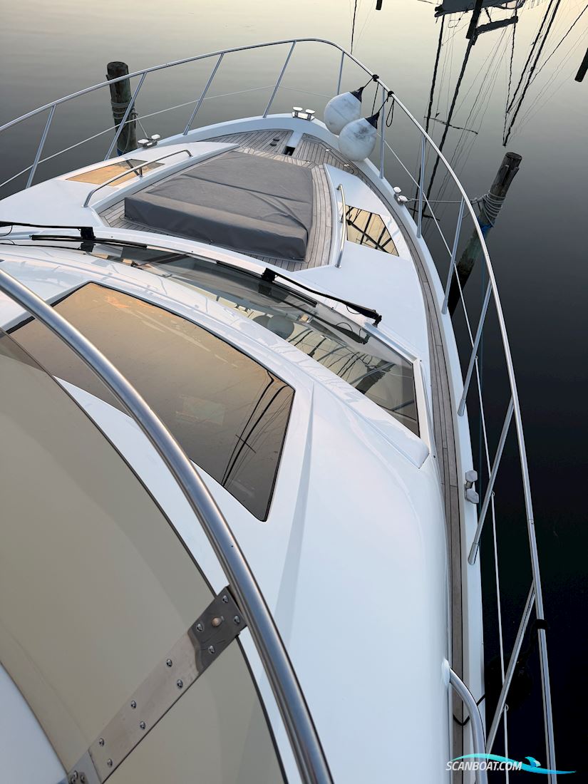 Sealine T 50