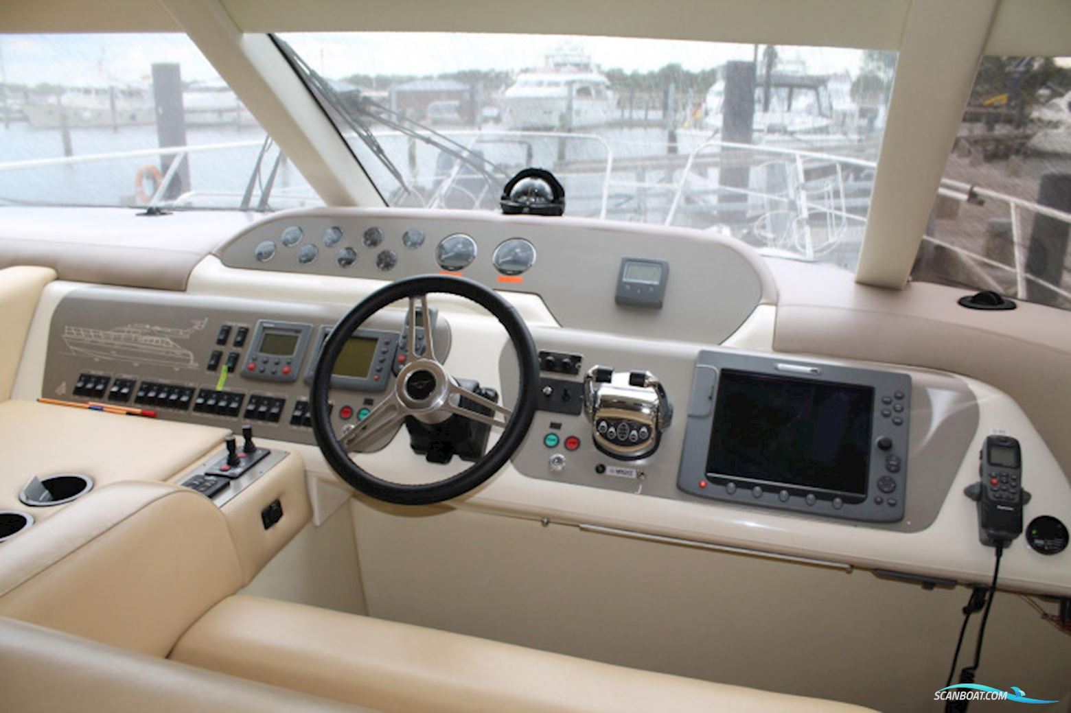 Sealine T 52