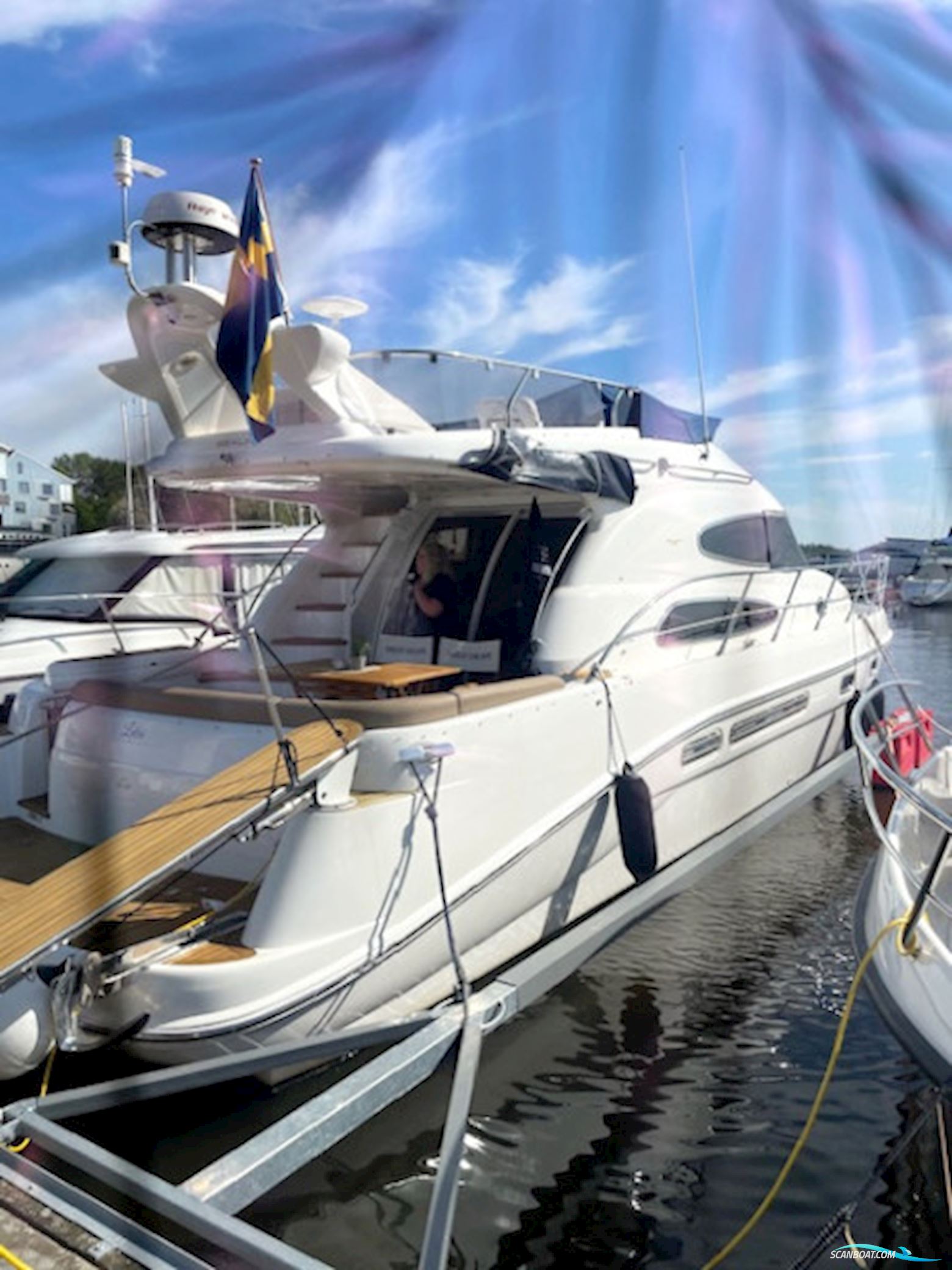 Sealine T47