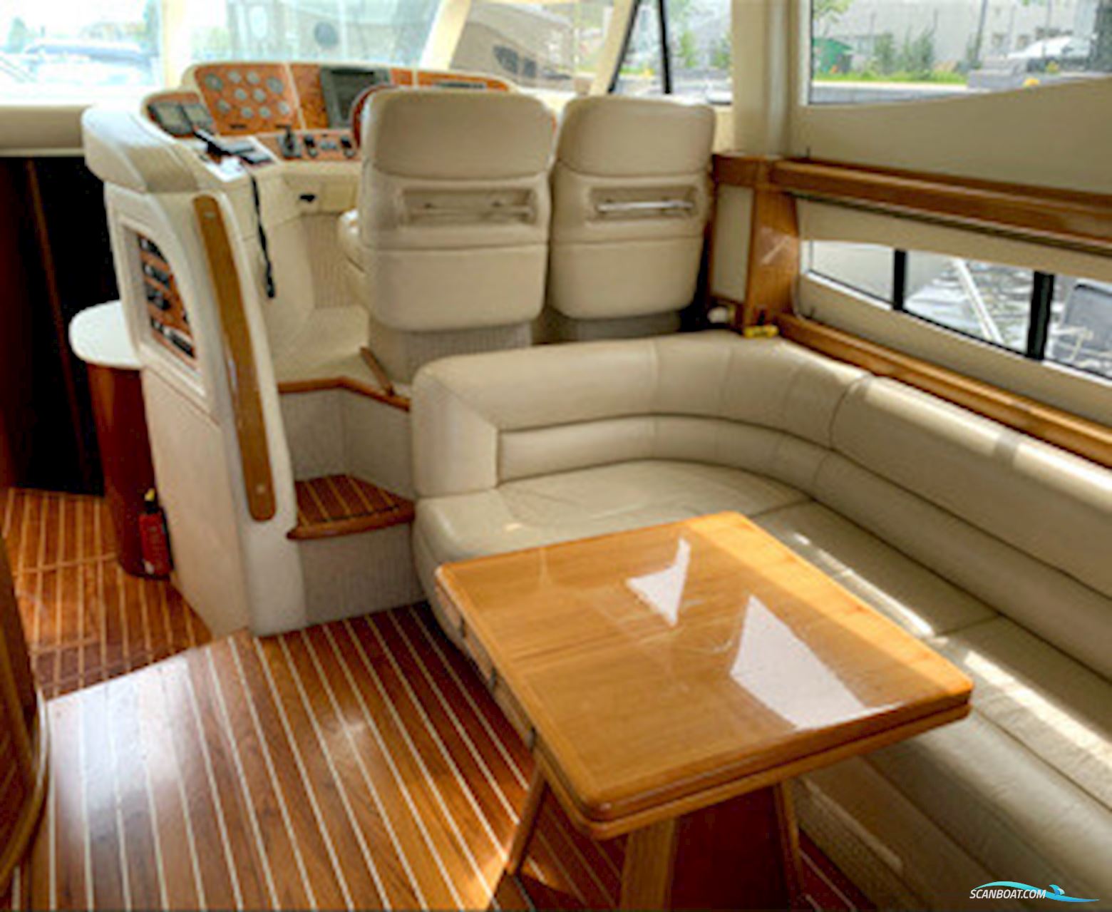 Sealine T47