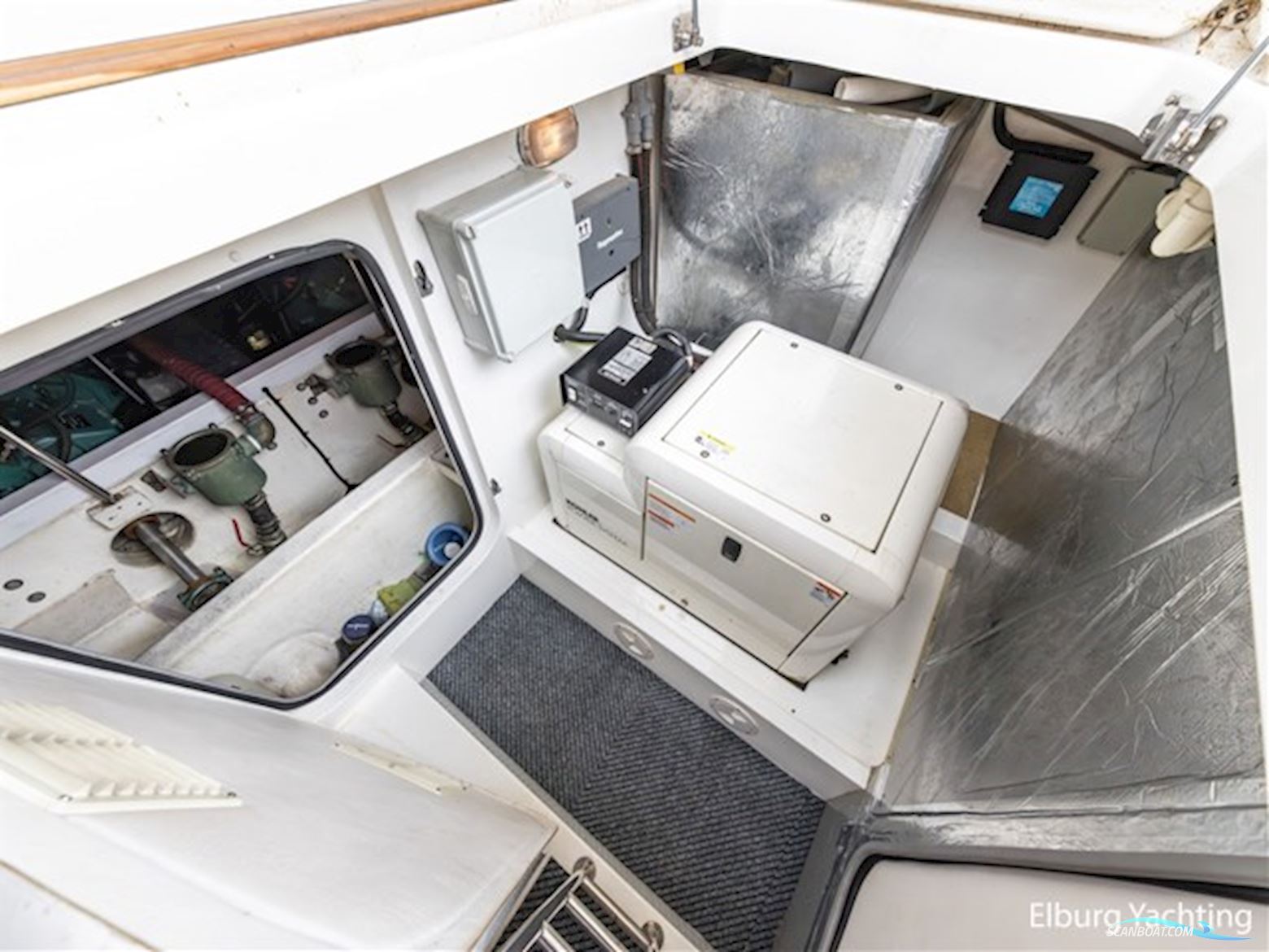 Sealine T47