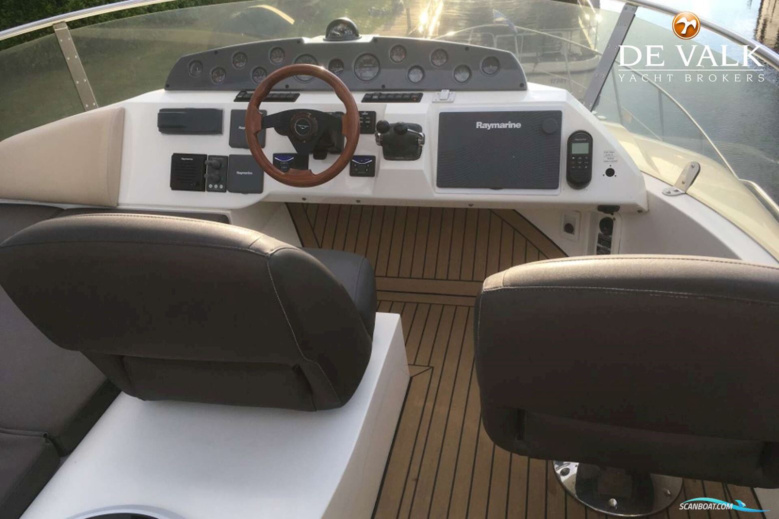 Sealine T50