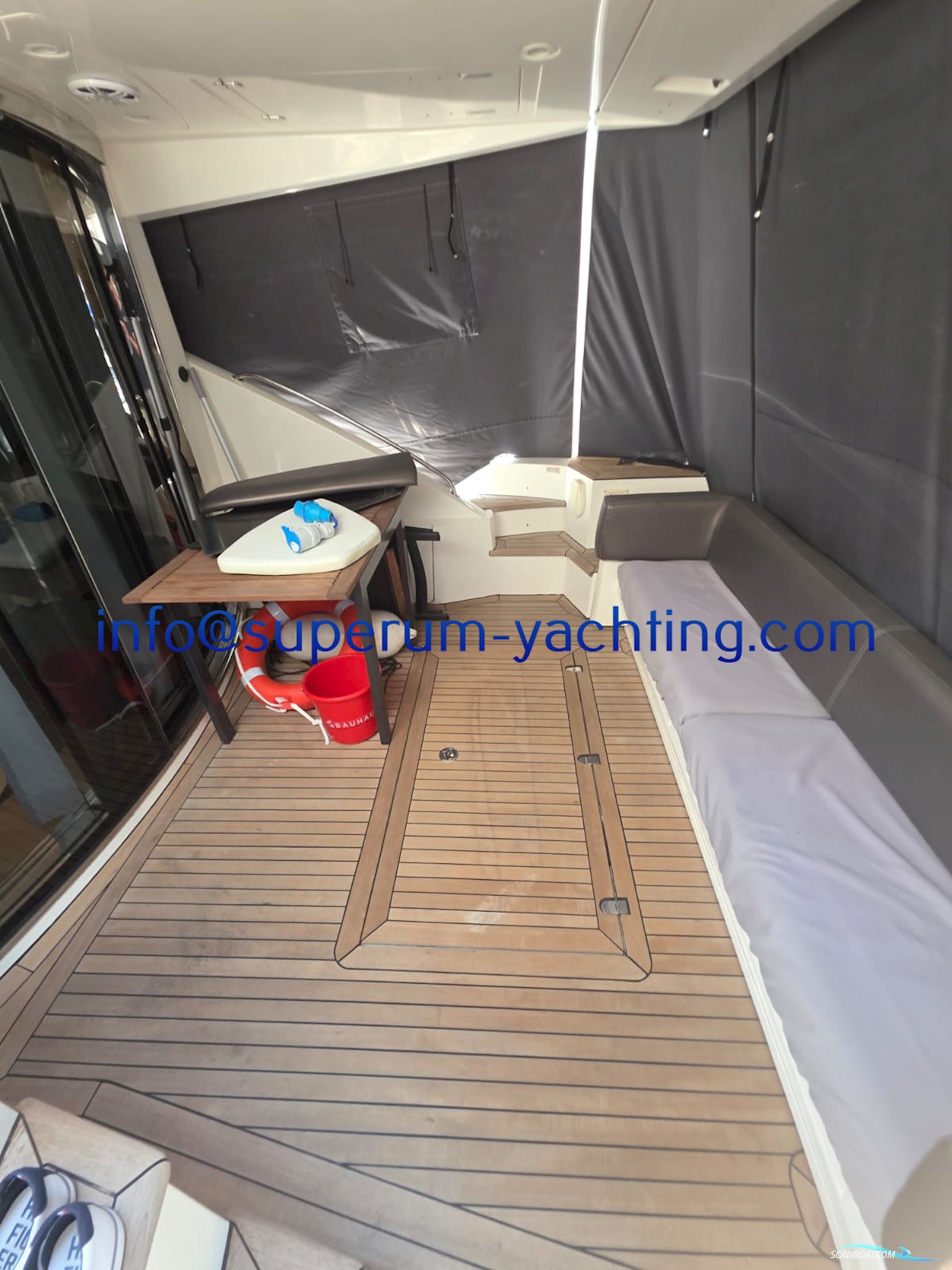 Sealine T50