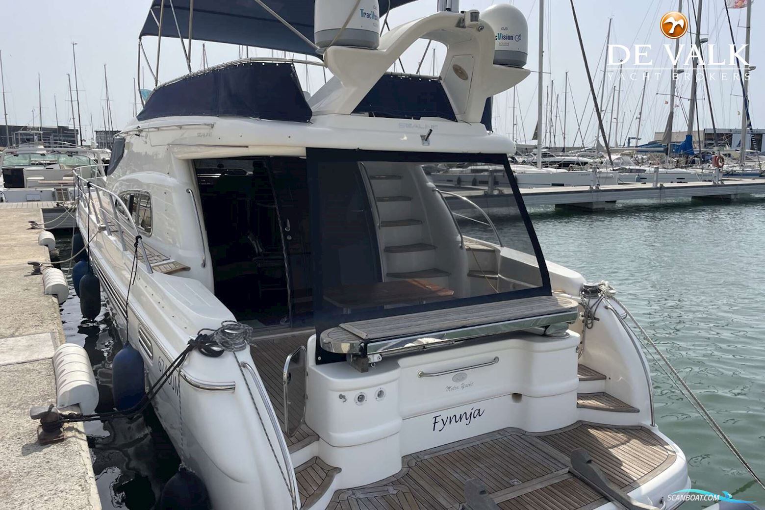 Sealine T51 Motor Yacht