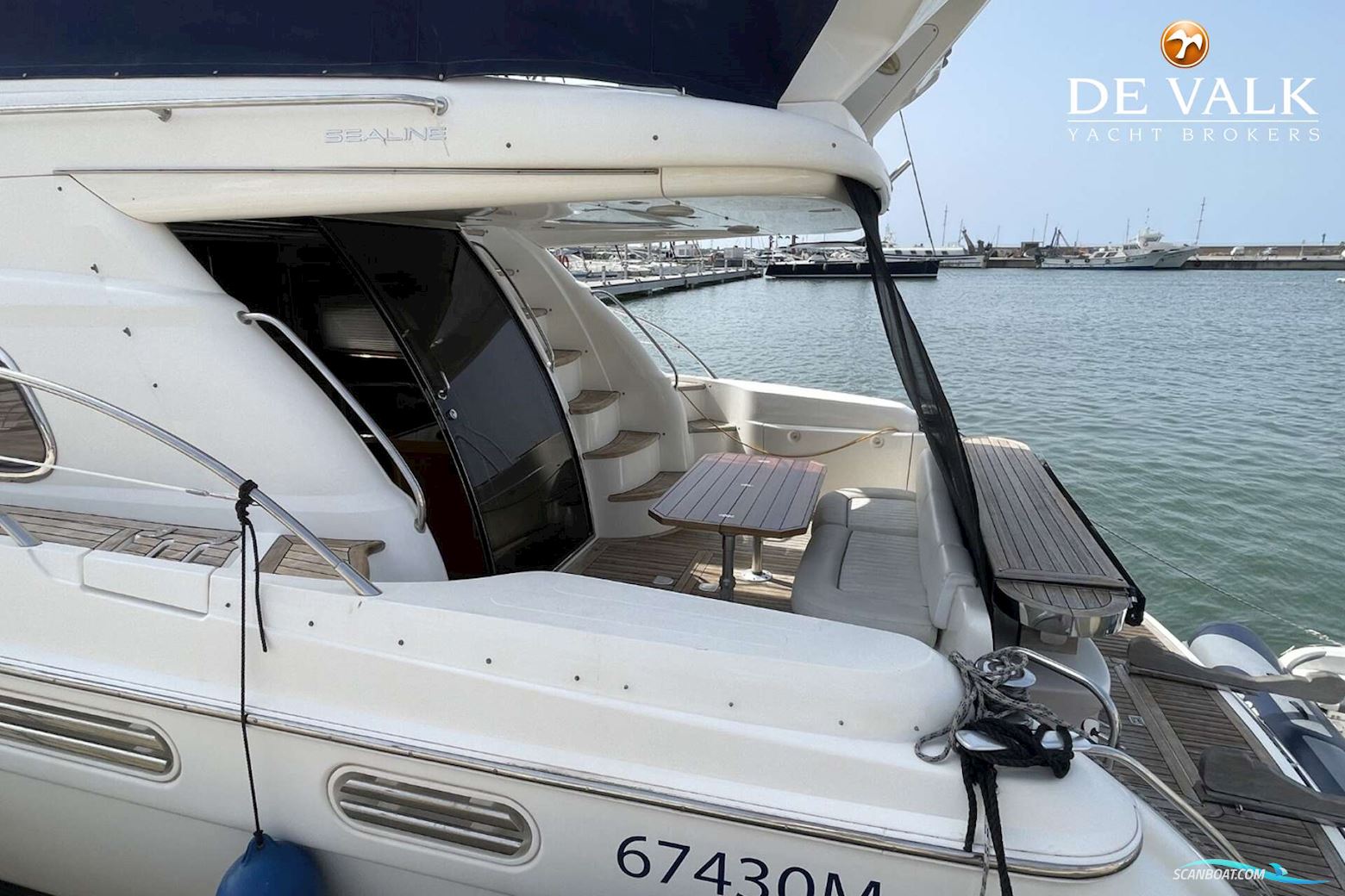 Sealine T51 Motor Yacht