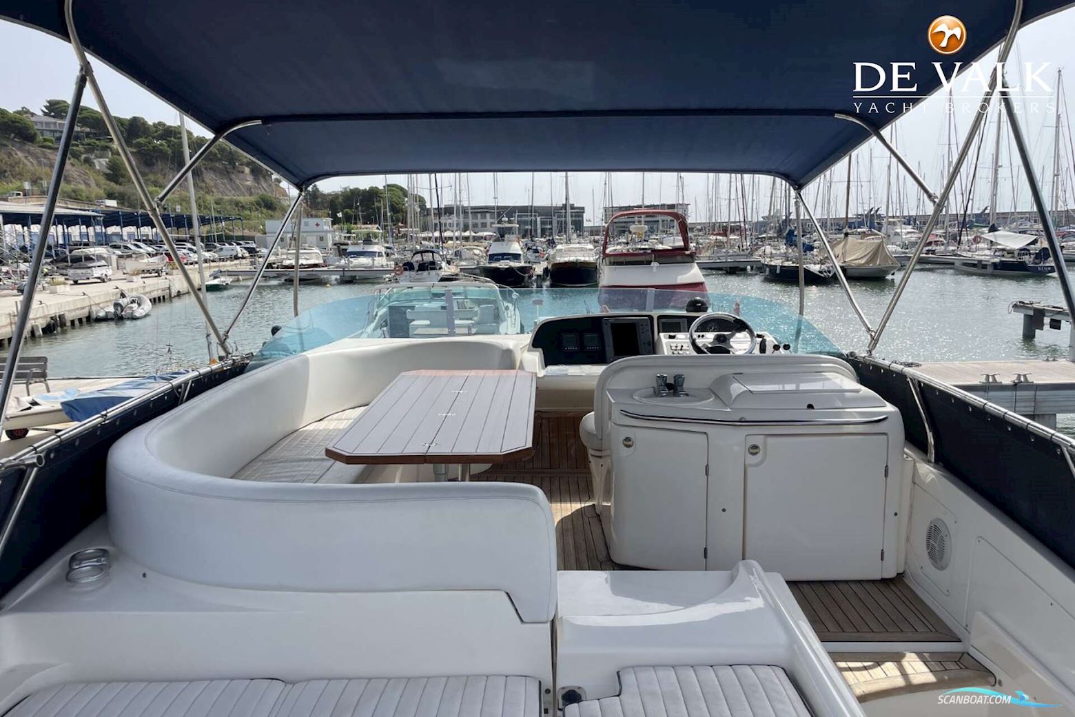 Sealine T51 Motor Yacht
