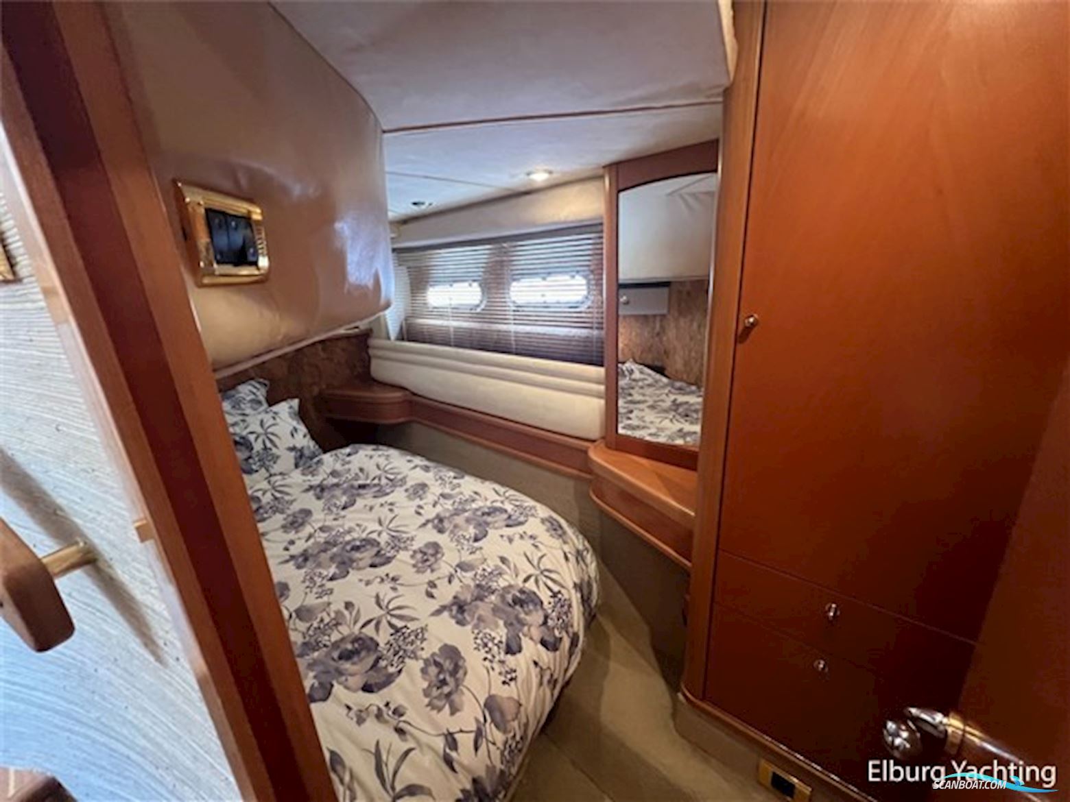 Sealine T51