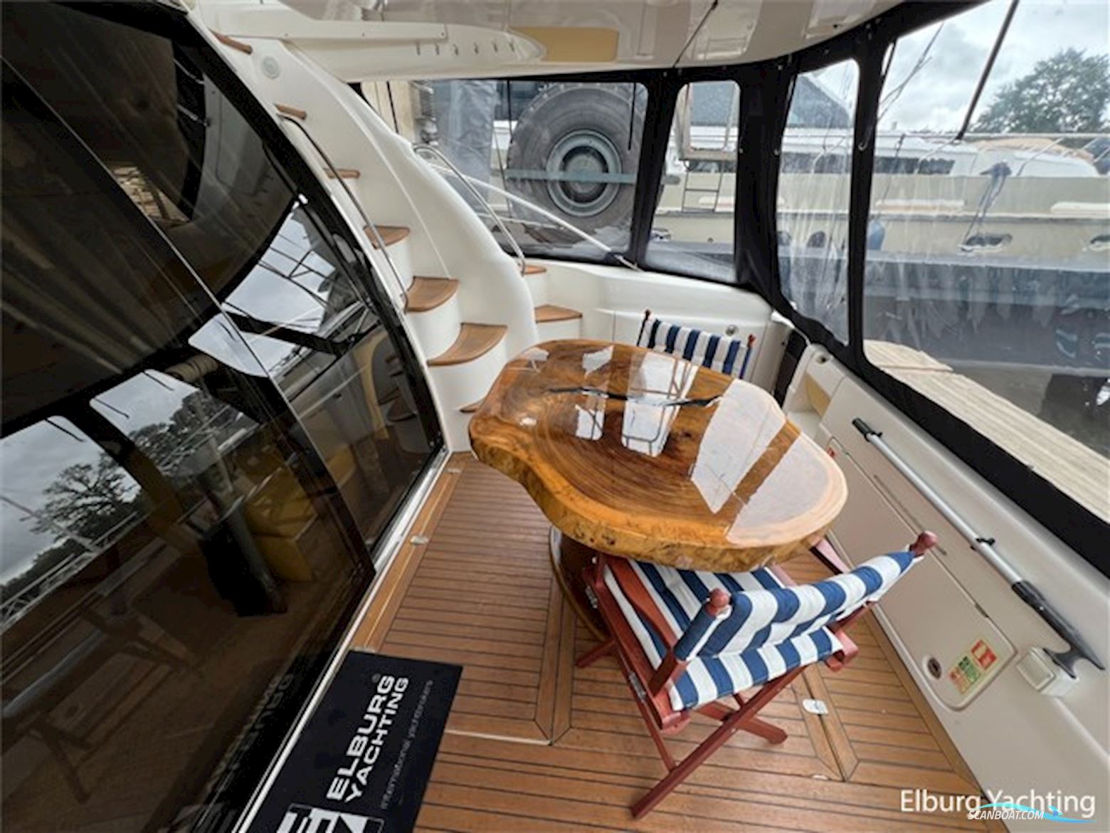 Sealine T51