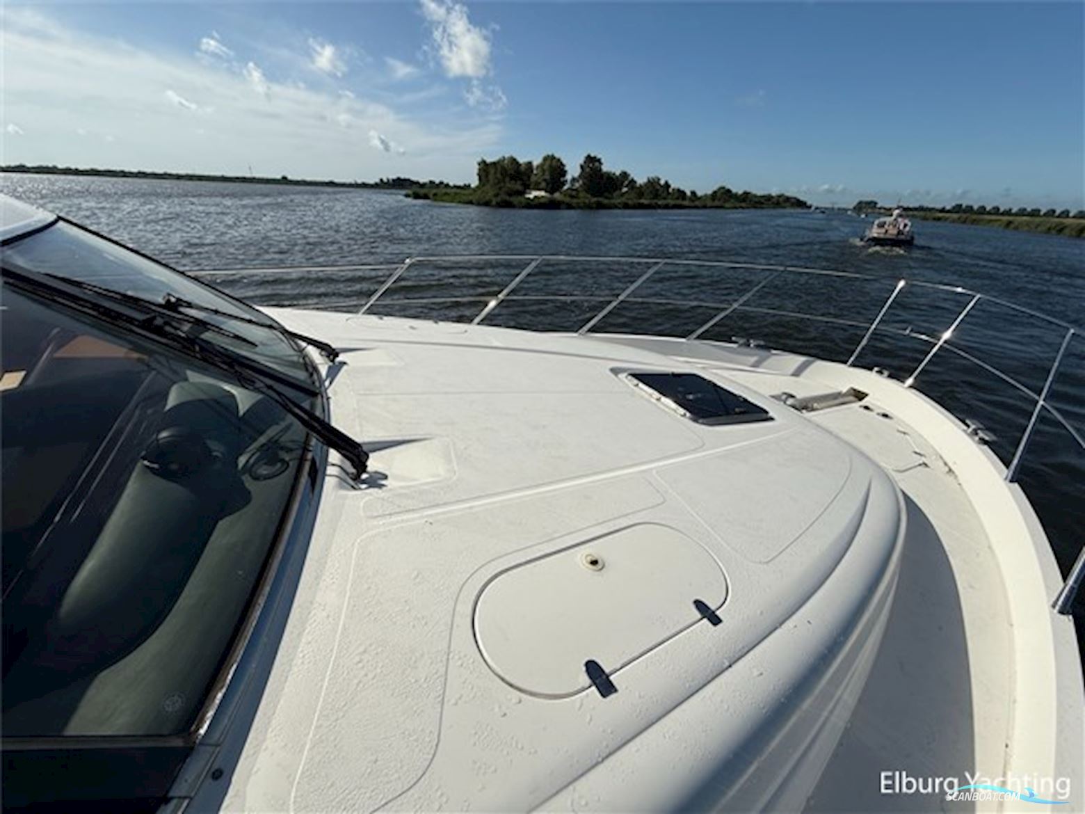 Sealine T51
