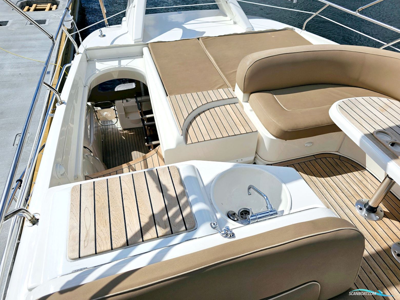 Sealine T51 Volvo Penta Tamd 122P Edc