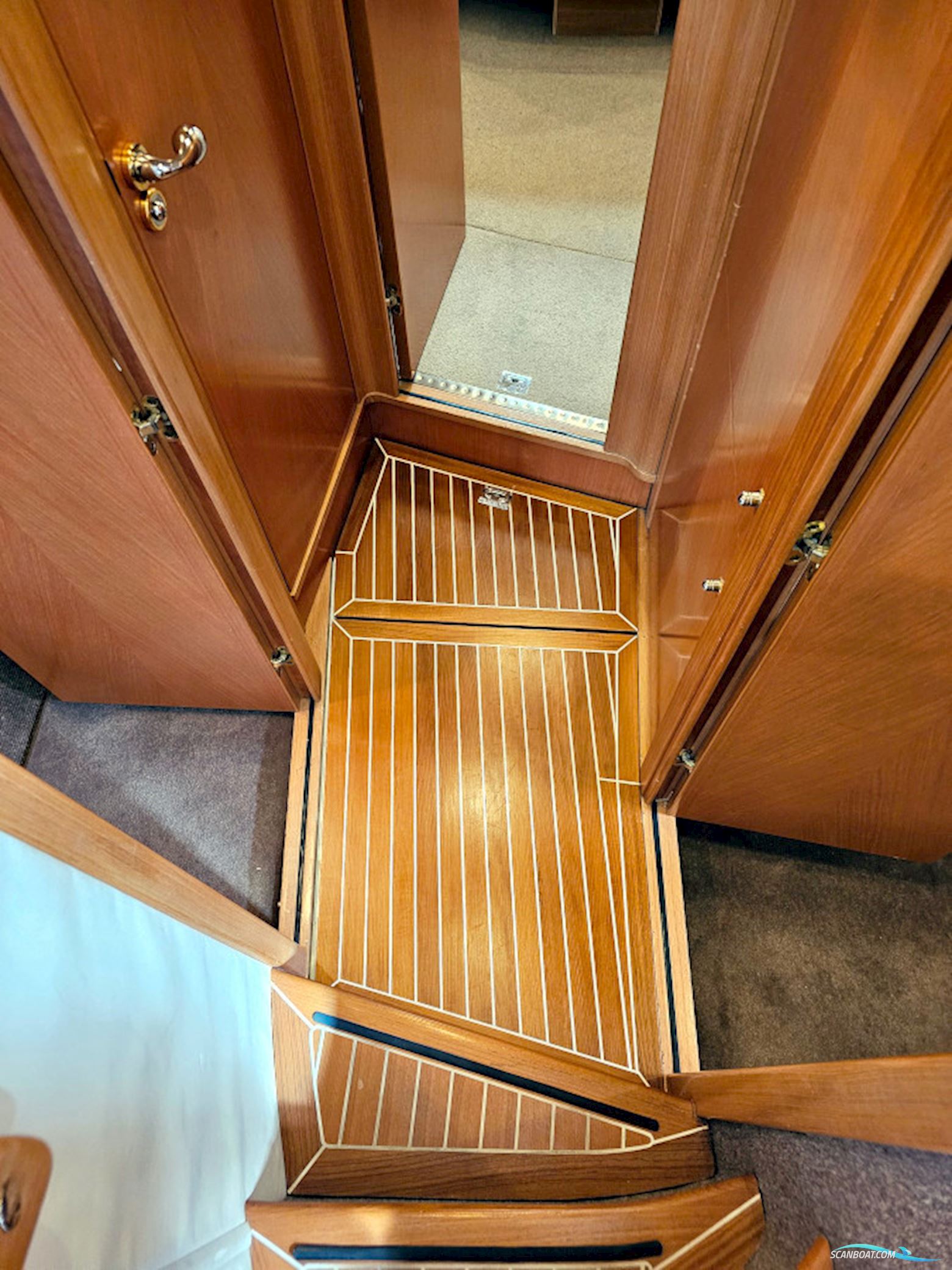 Sealine T51 Volvo Penta Tamd 122P Edc