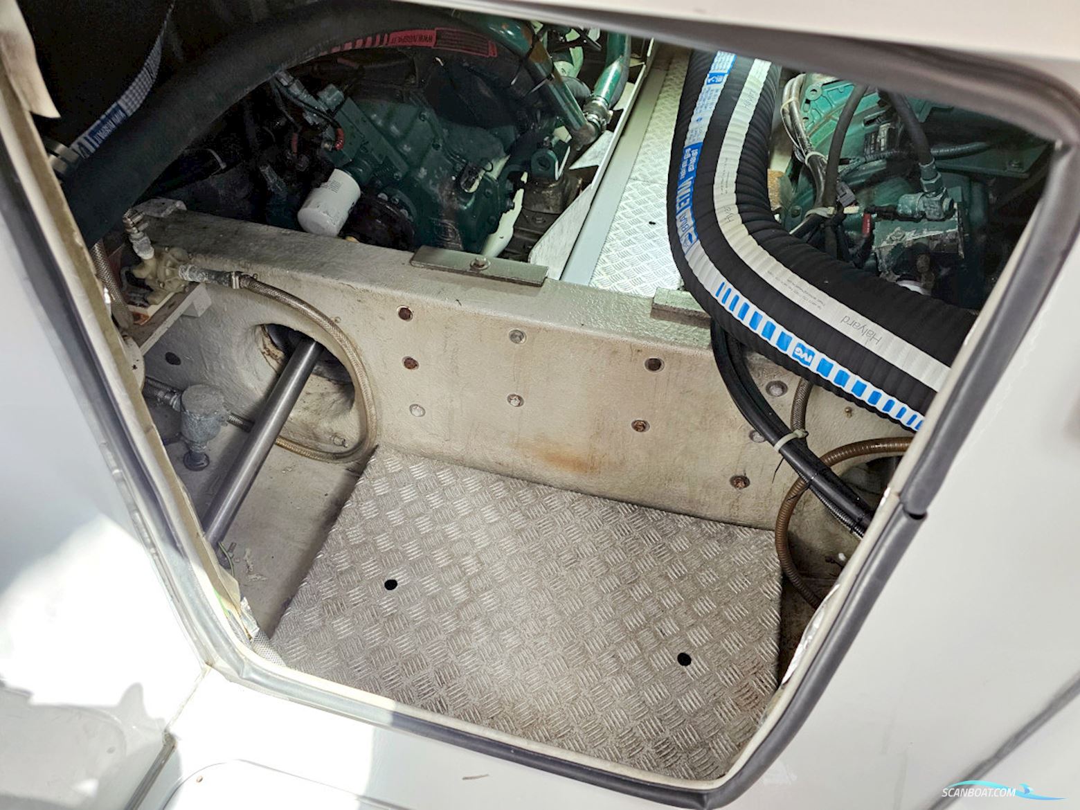 Sealine T51 Volvo Penta Tamd 122P Edc