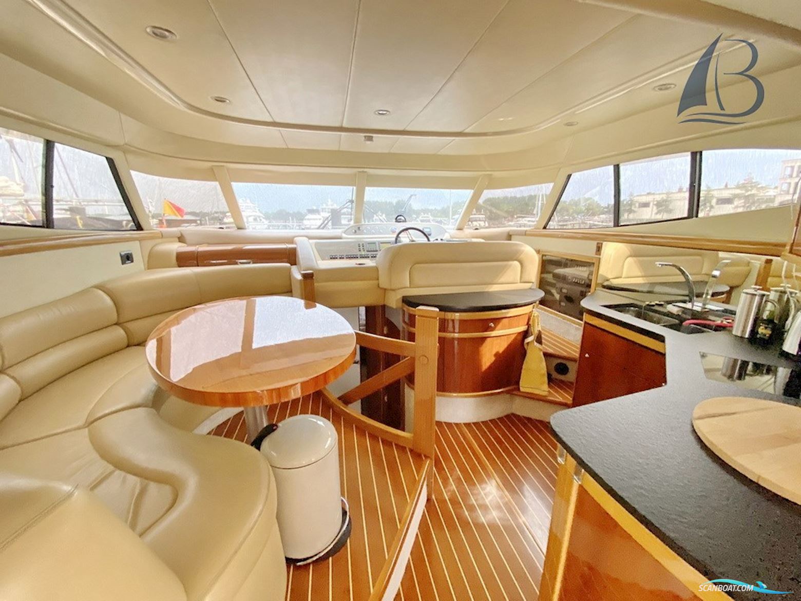 Sealine T52