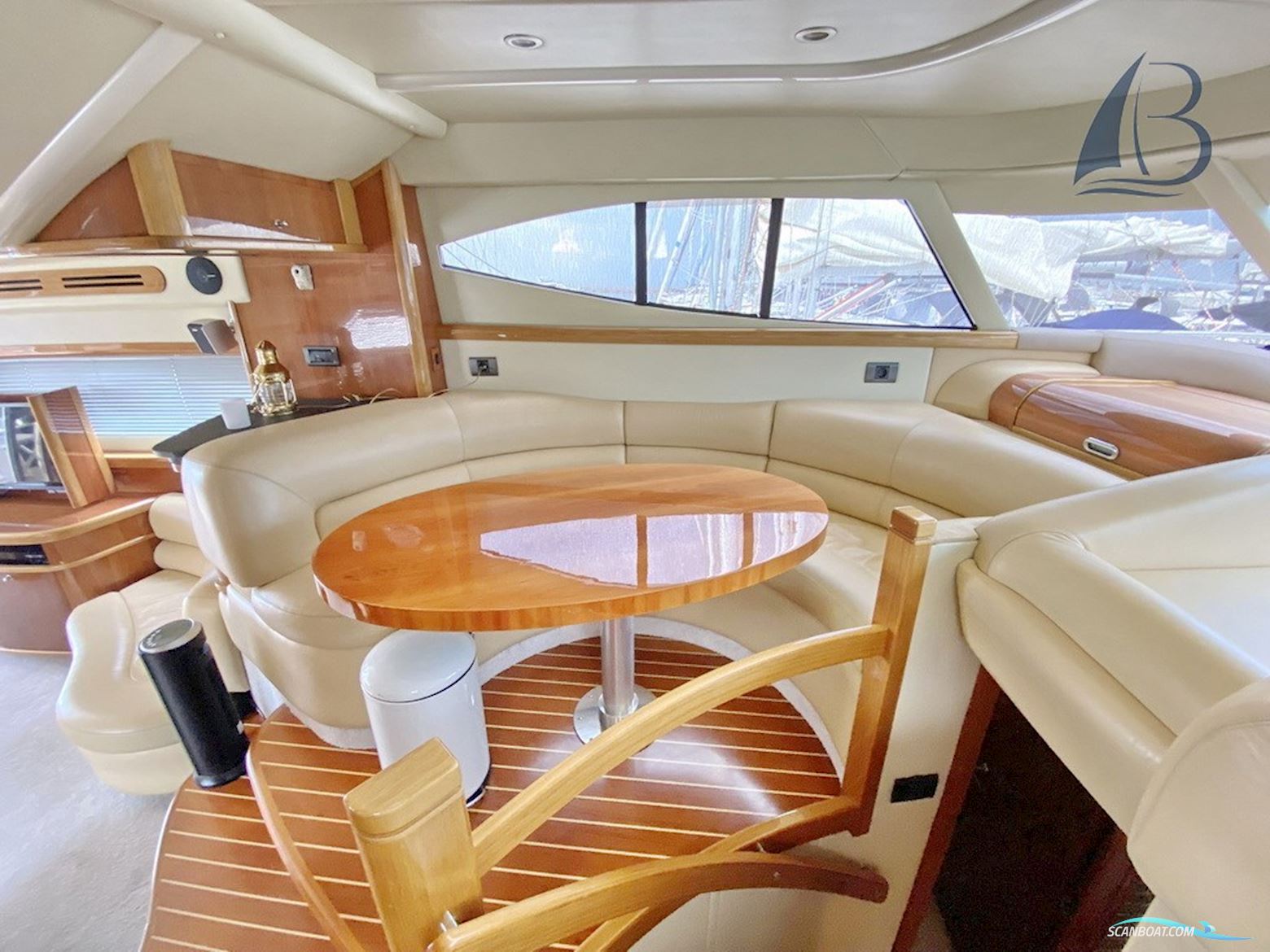 Sealine T52