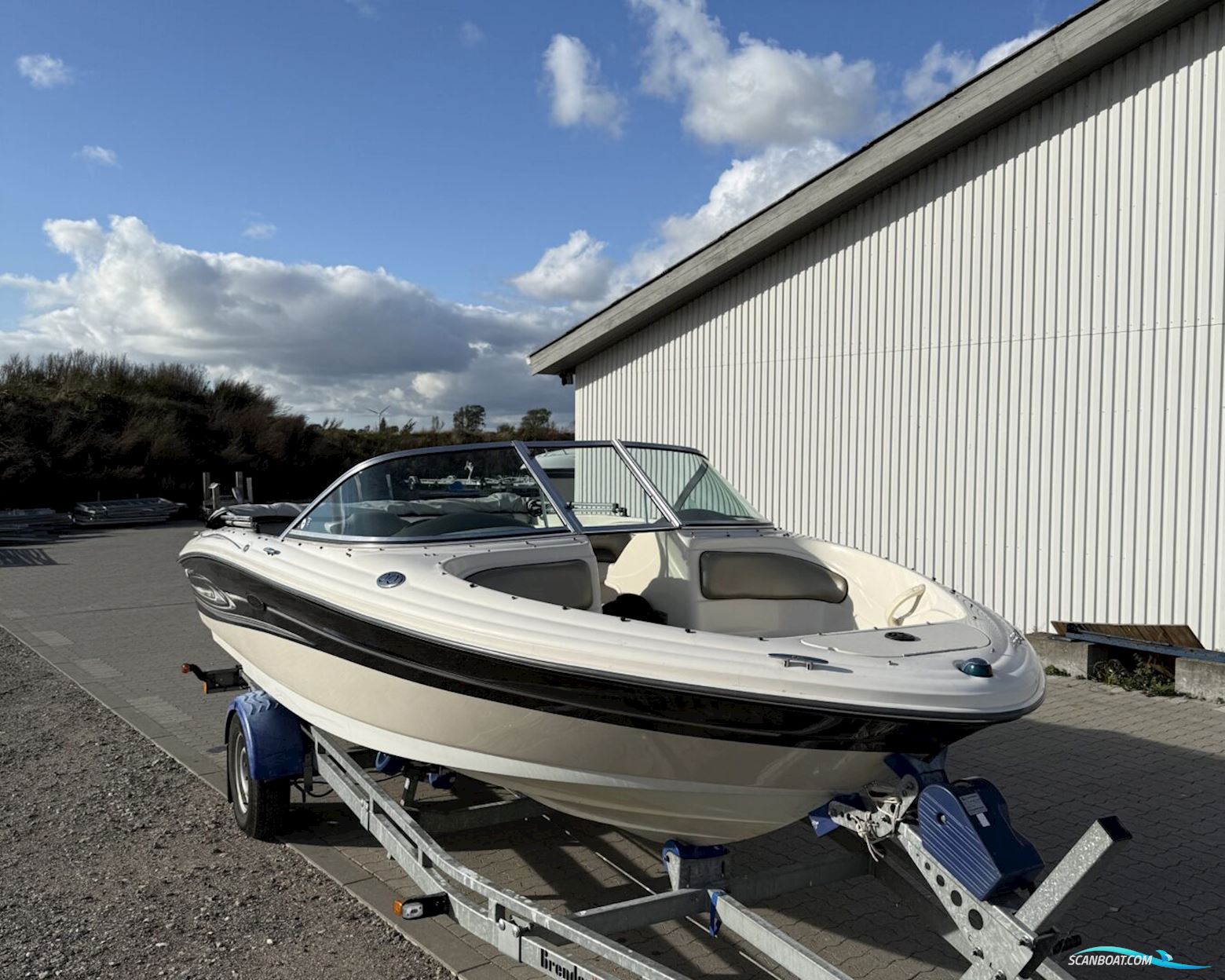 SeaRay 185