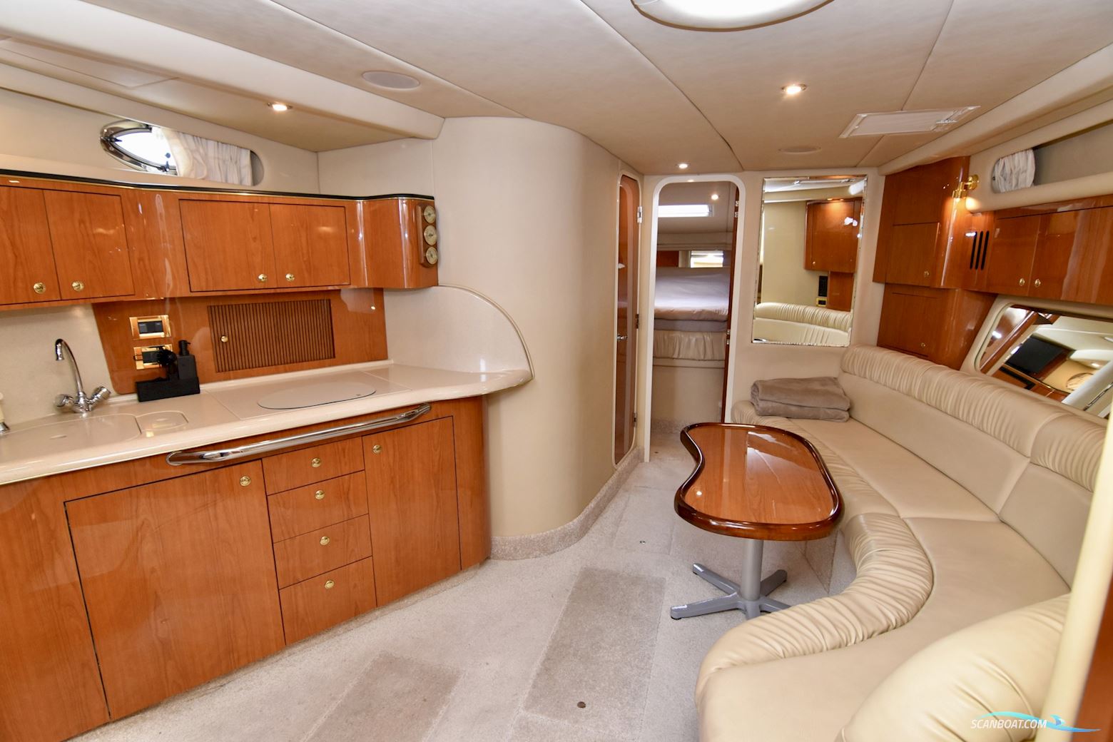 SeaRay 410 Sundancer