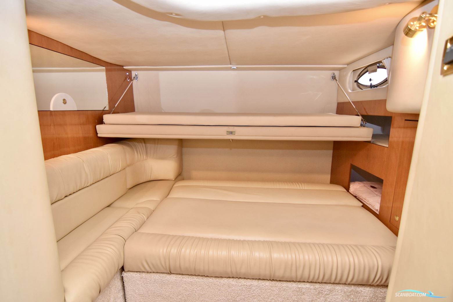 SeaRay 410 Sundancer