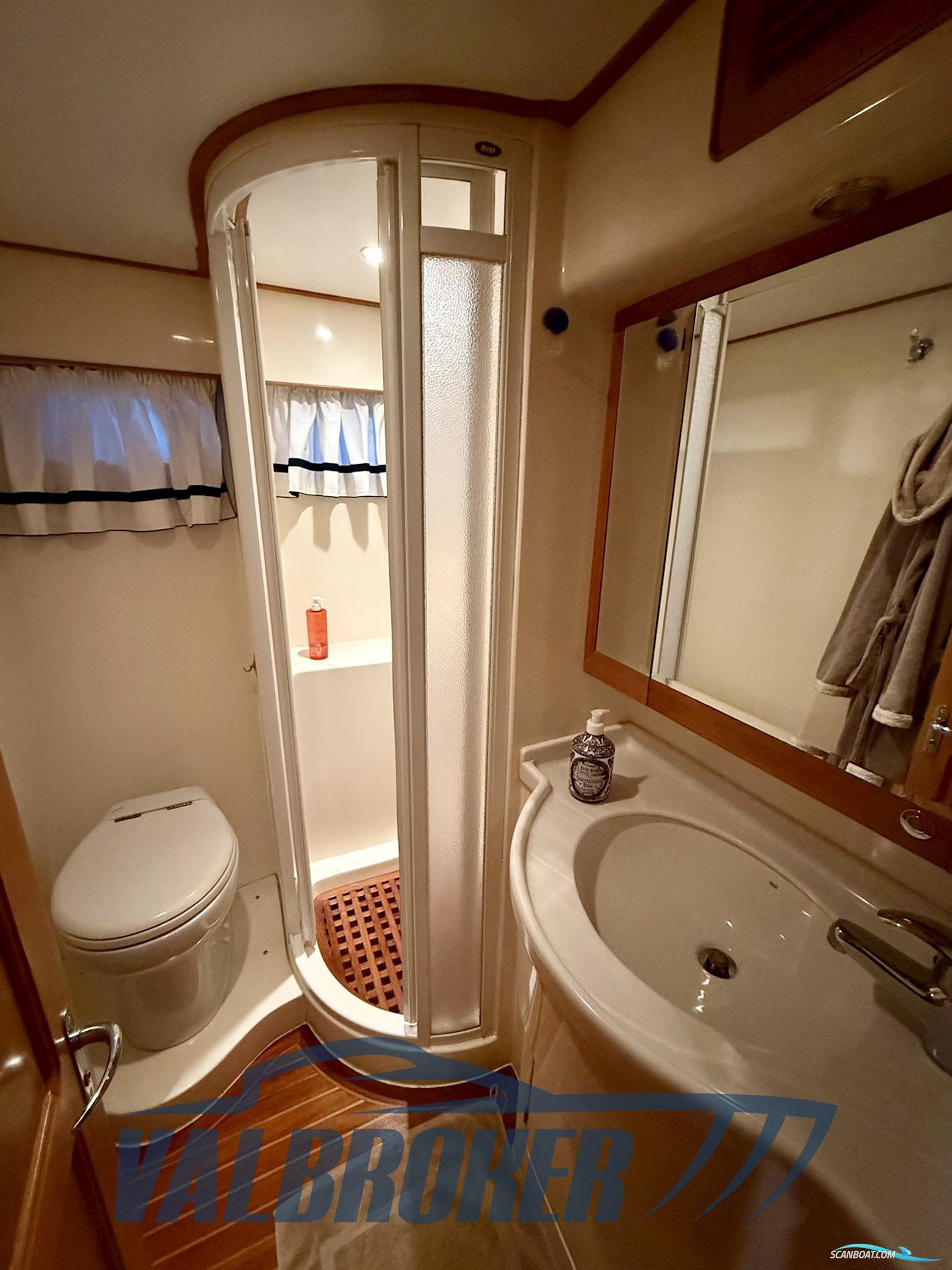 Selene Yachts 47 Ocean Trawler