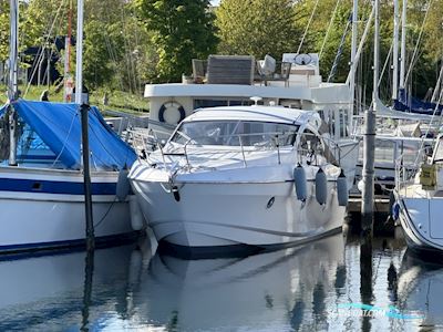 Sessa 35 HT Motorboot 2013, mit Volvo Penta D4 m. joystik
 motor, Dänemark