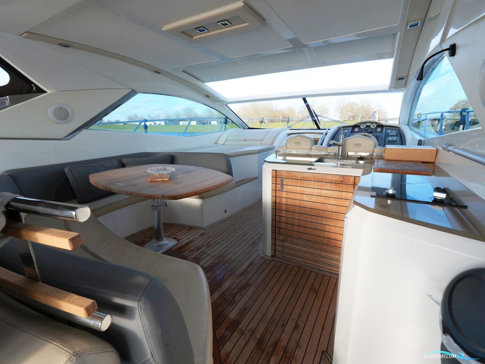 Sessa C46 HT IPS