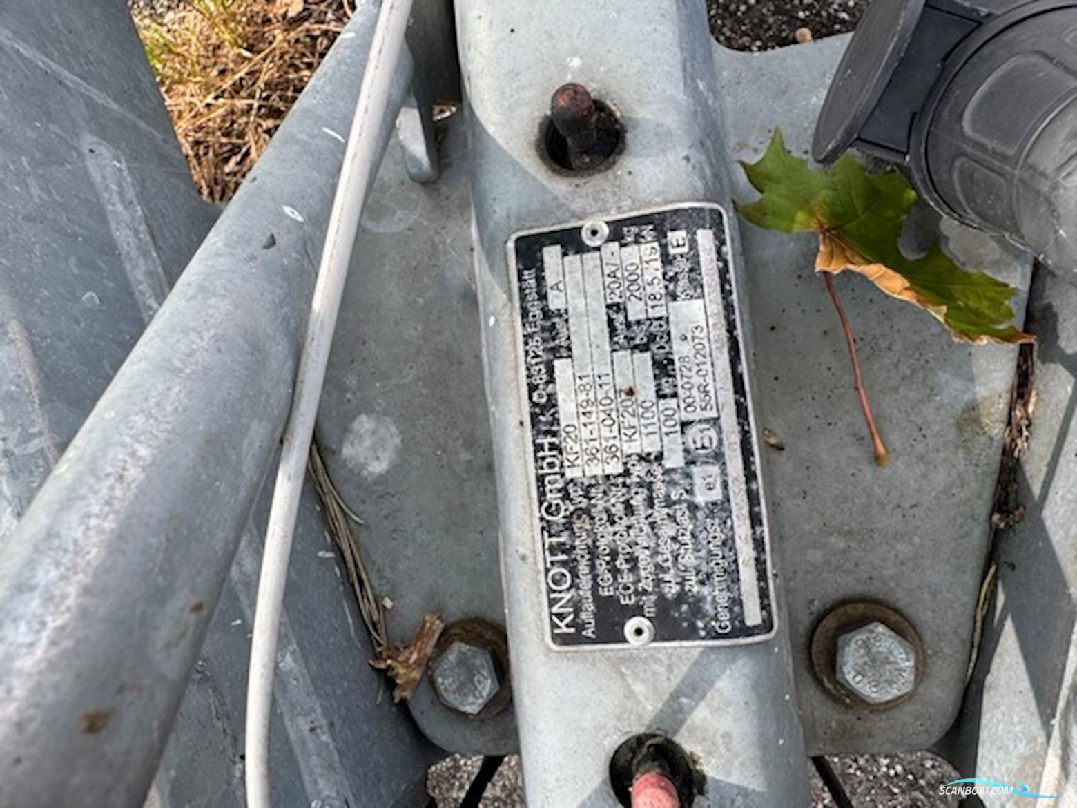 Sessa Ismodora 21 ( sat 9000.- ned )