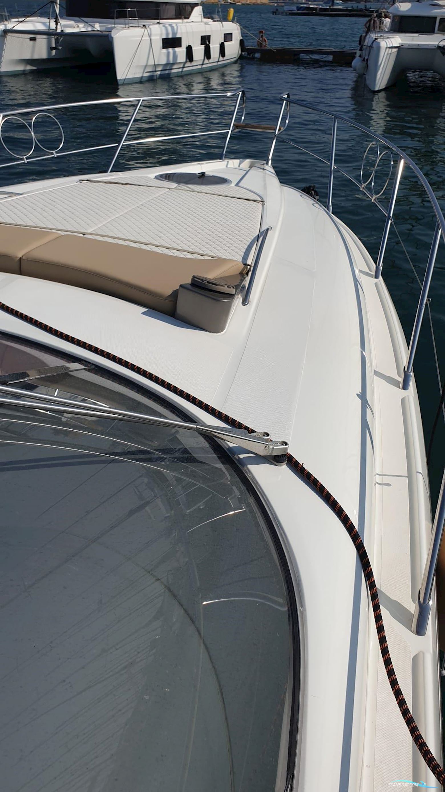 Sessa Marine C42 HT
