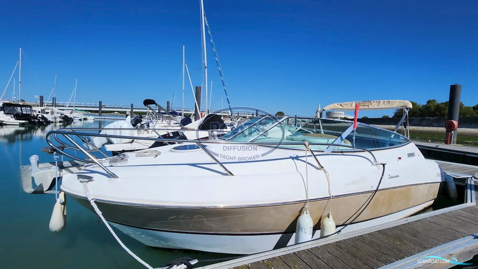 Sessa Marine ISLAMORADA 23