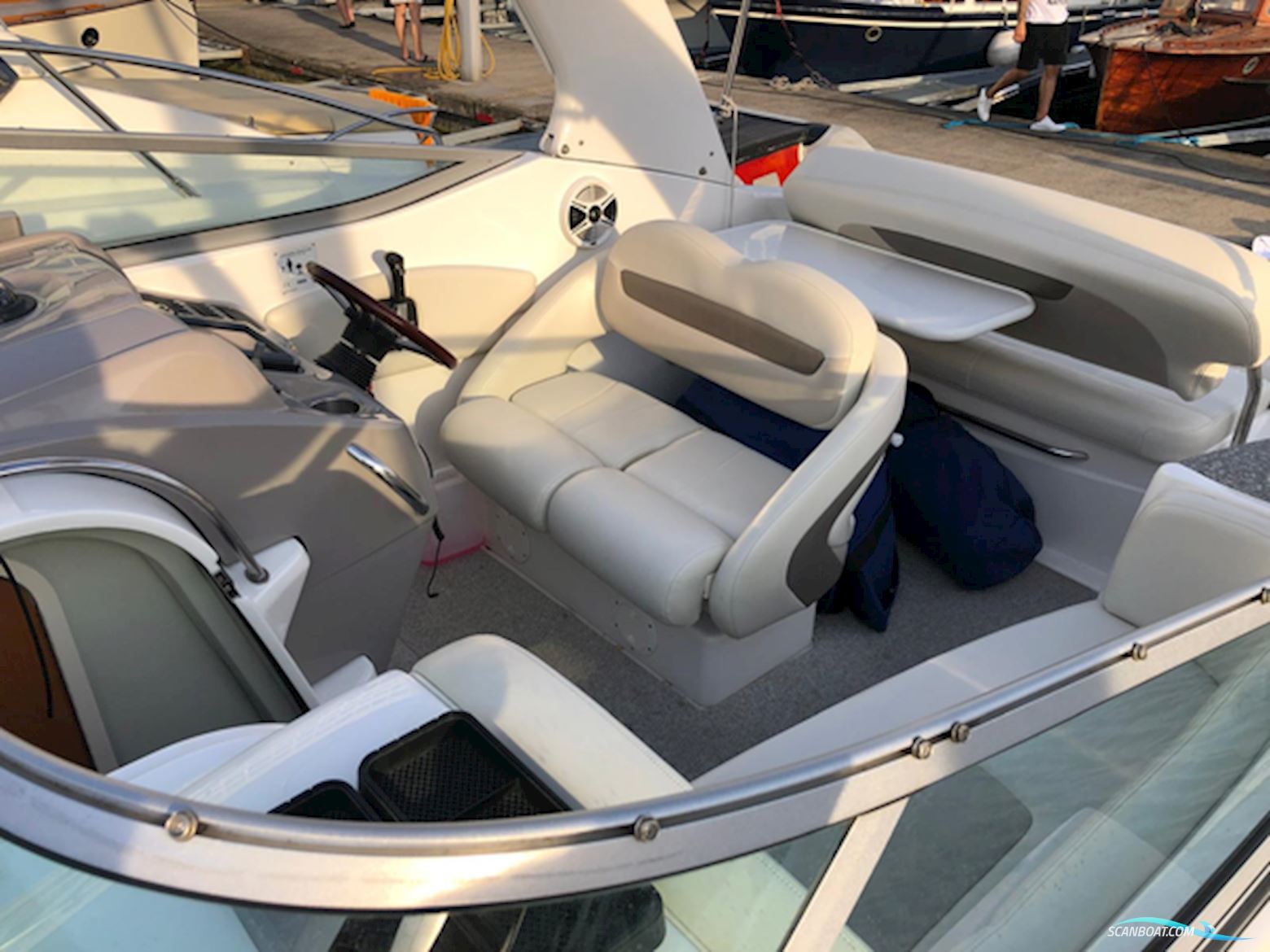 Signatur 270 (Sat 100.000.- ned )