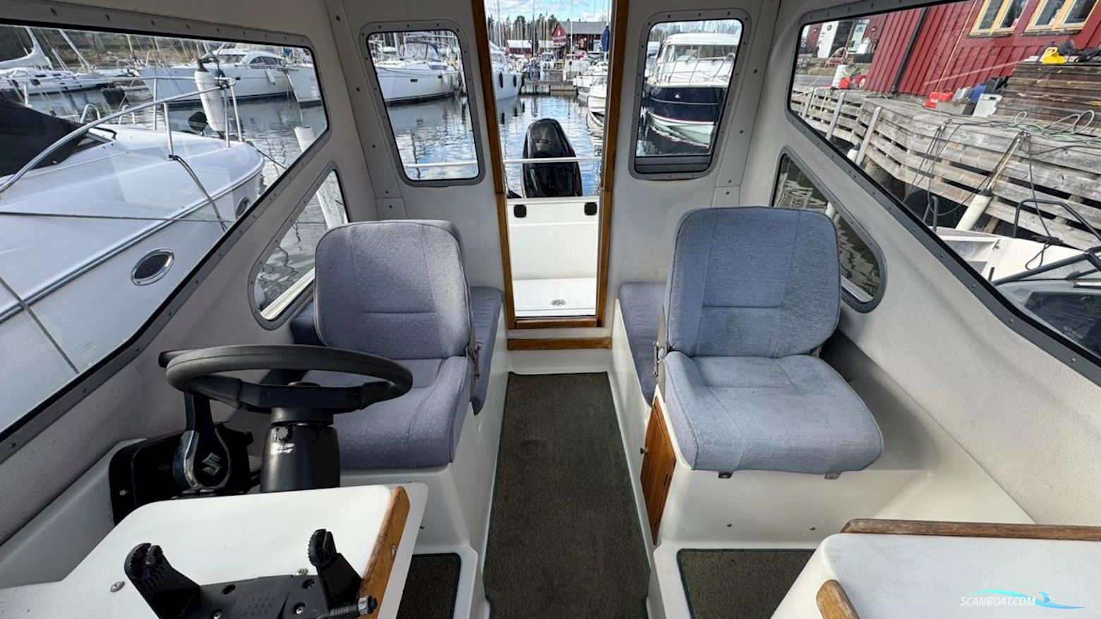 Silver Eagle 650 Cabin