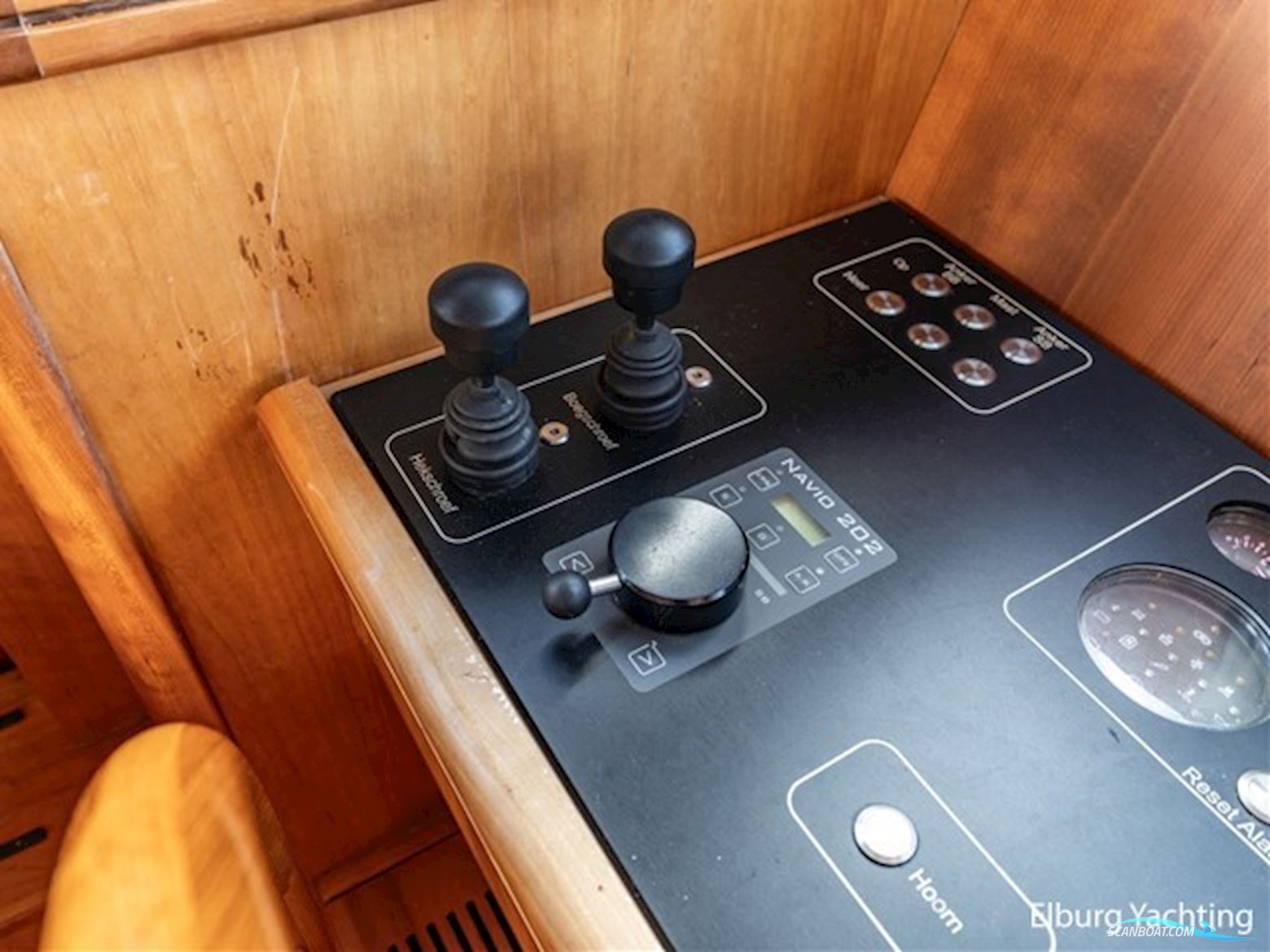 Silverline Trawler 1500 