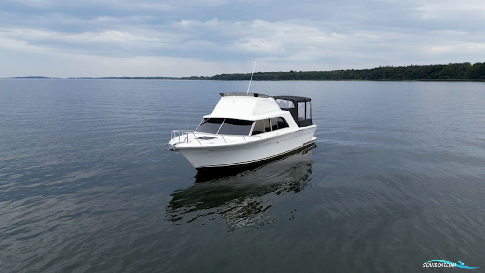 Silverton 32 fod komplet refit 2024 Motorboot 1980, mit Yanmar
 motor, Dänemark