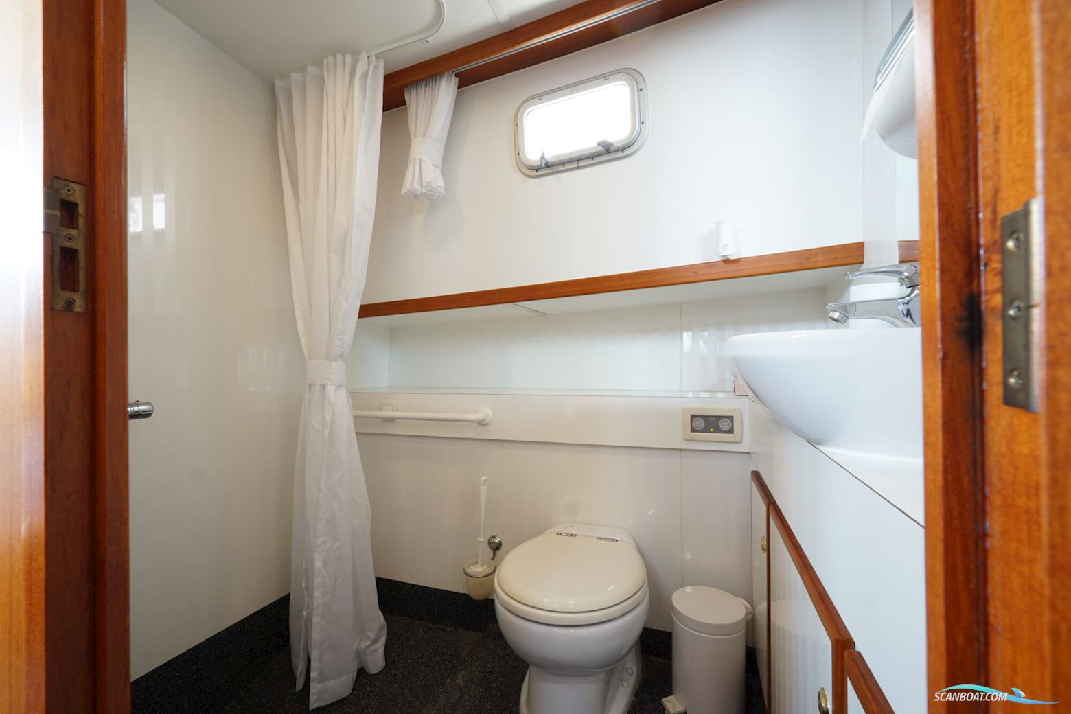 SK Kotter 12.50 Sedan