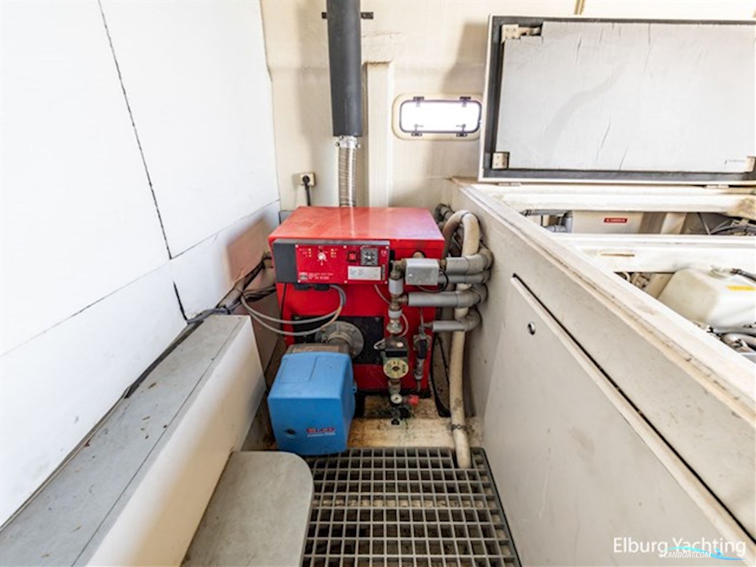 Skilla 2000 Triple Waterjet