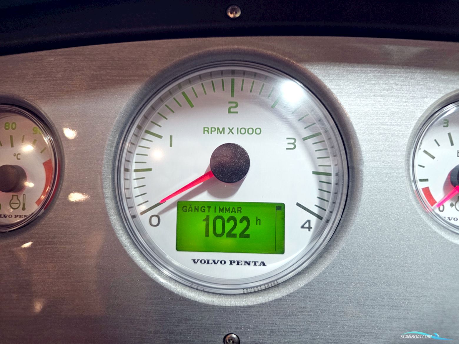 Skorgenes 335 Sonic Volvo Penta D6-370