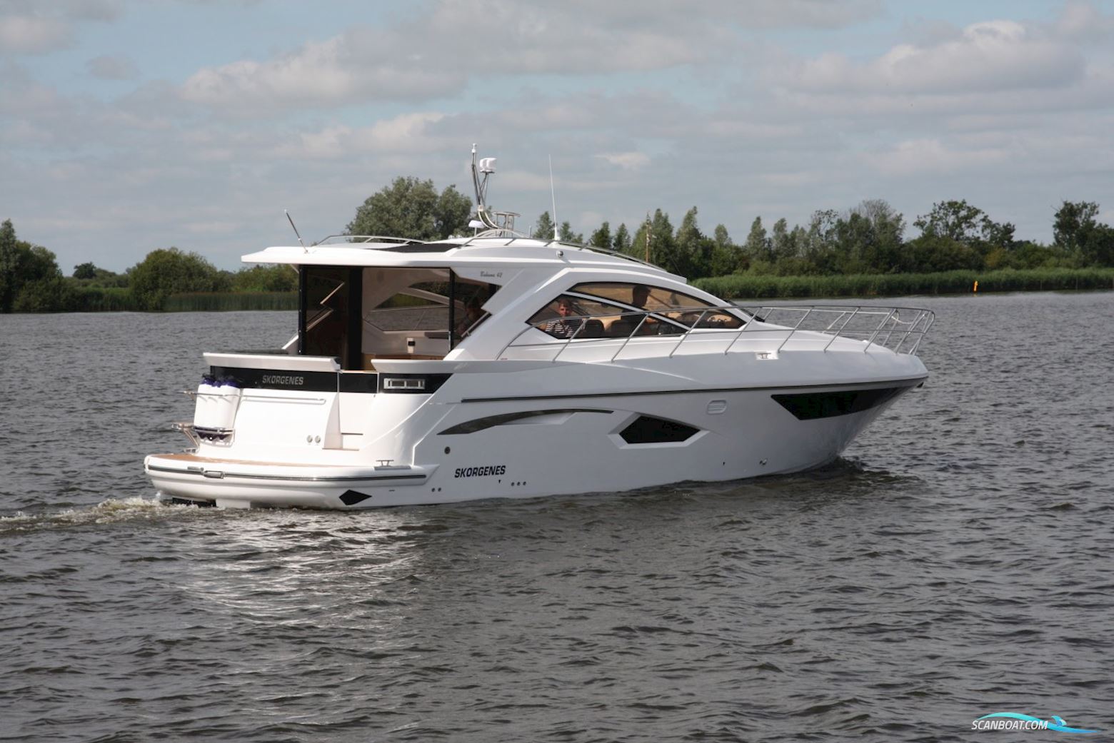 Skorgenes Bahama 42
