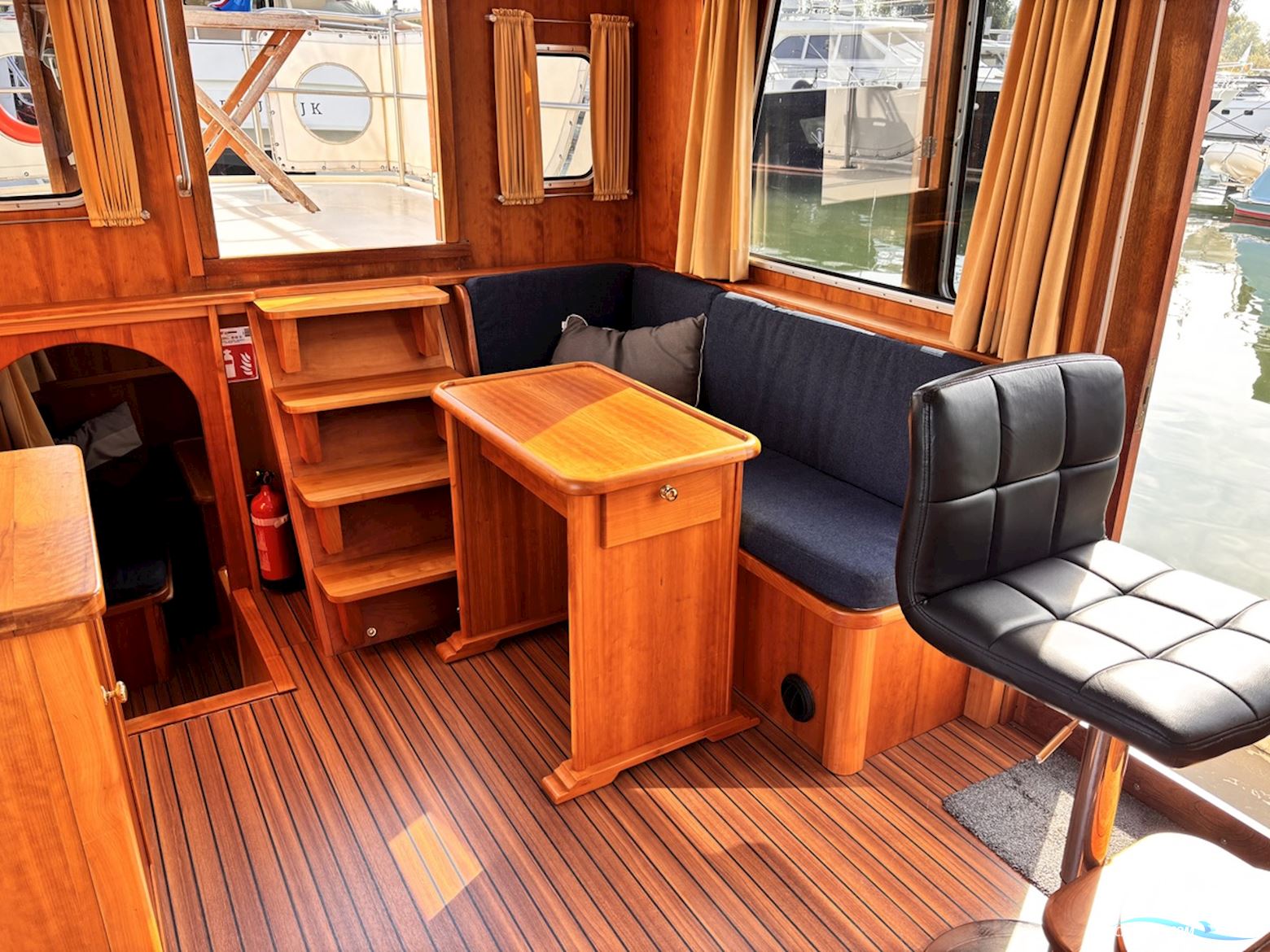 Sleepboot 13.50