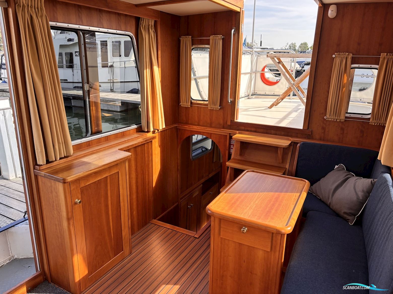 Sleepboot 13.50