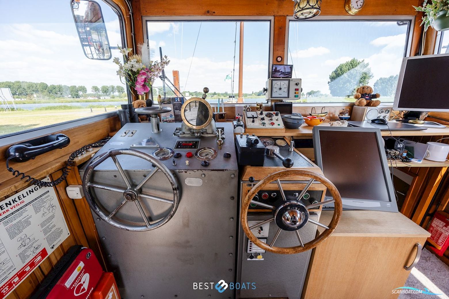 sleepboot Limburgia