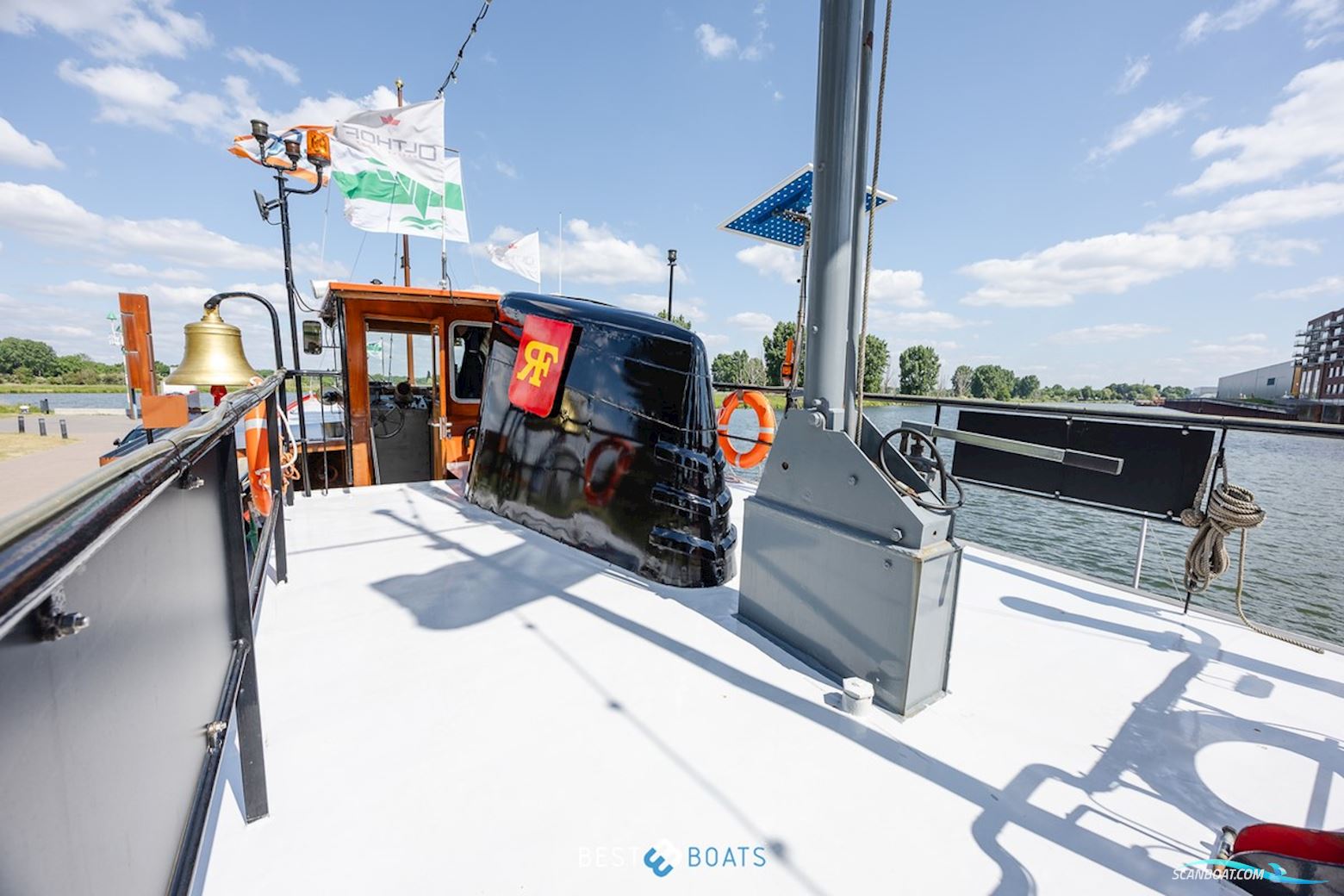 sleepboot Limburgia