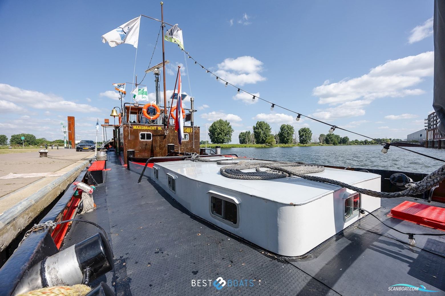 sleepboot Limburgia