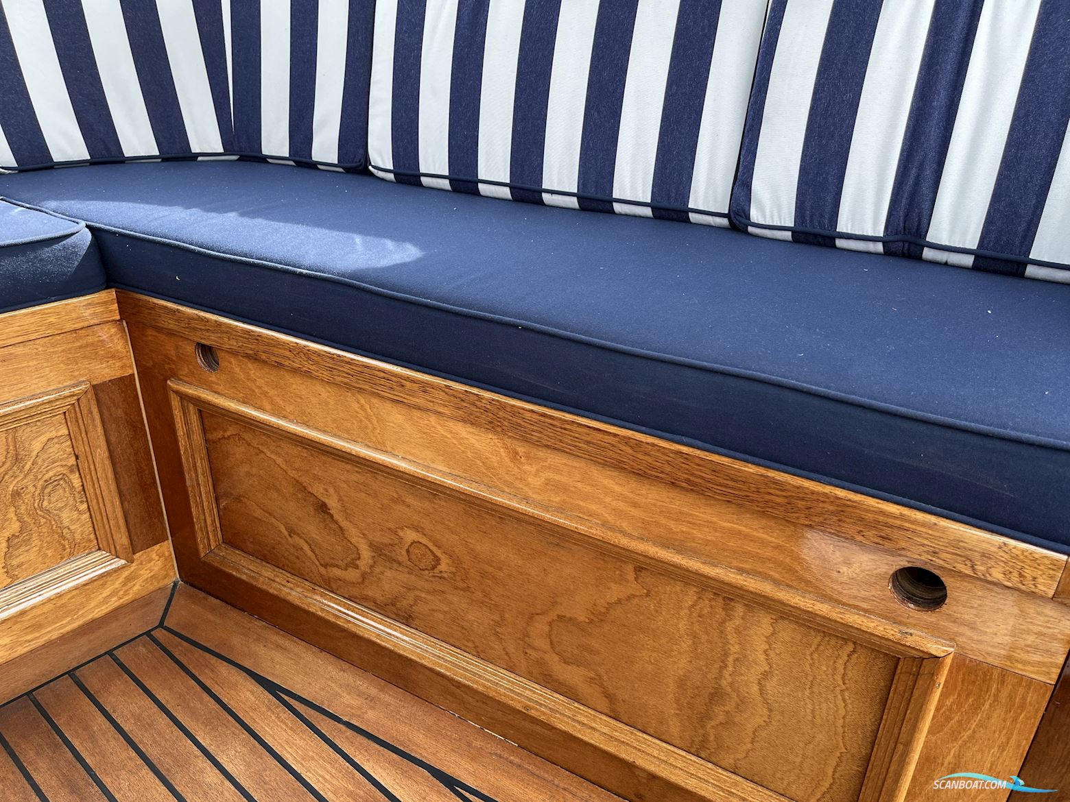 Sloep Van Seinen ( 200 Uur) Sloep Van Seinen ( 200 Uur) Marine 800