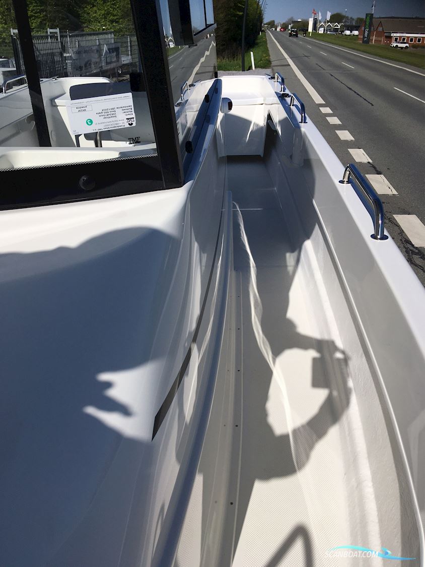 Smartliner 23 Fisher - !