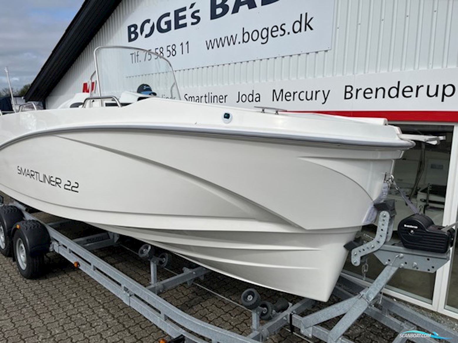 Smartliner CC Center Console 22 med Mercury F150 EXLPT-EFI ProXS - Udstyr