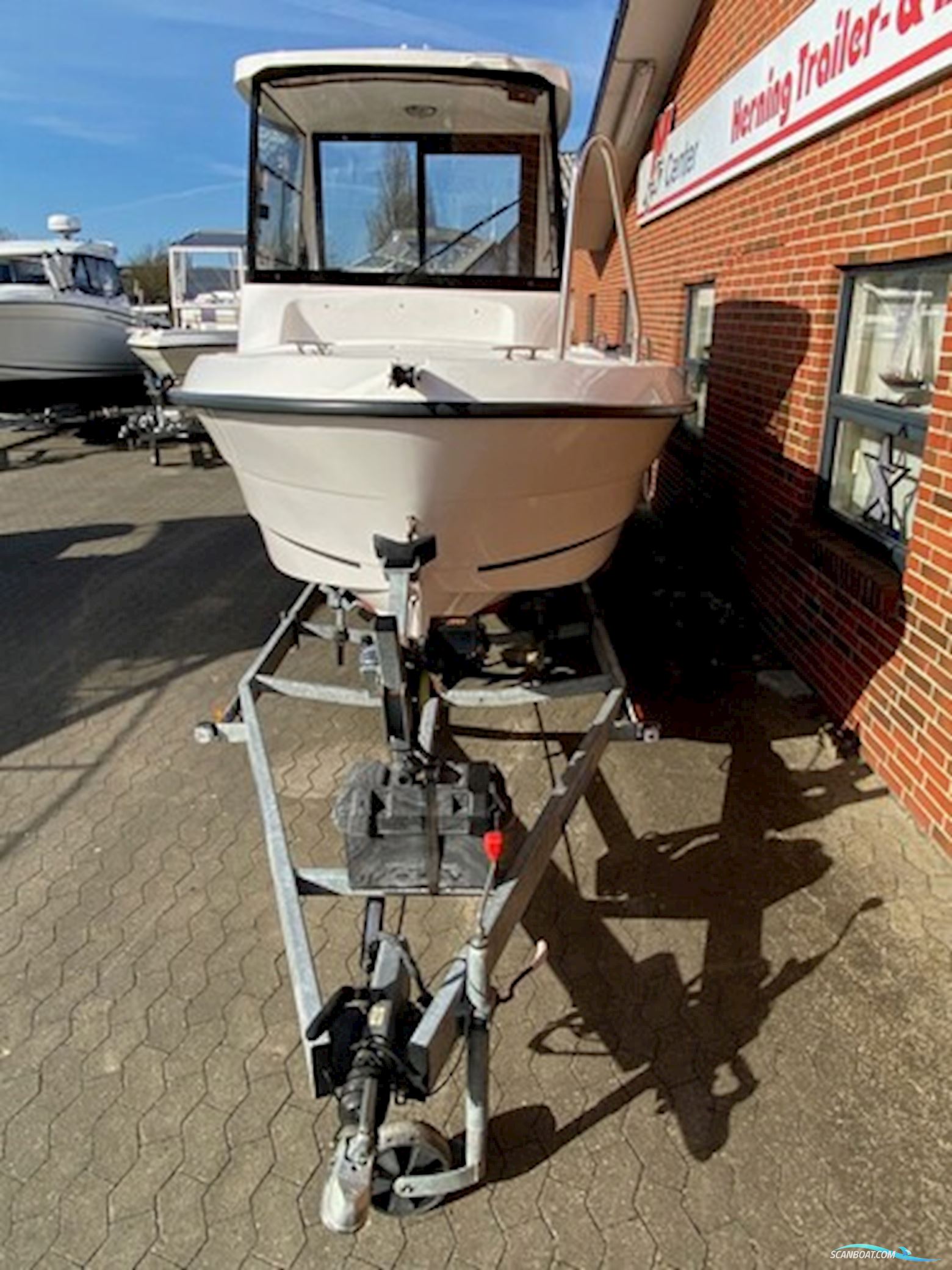 Smartliner Fisher 19 m/Mercury F80 hk EFI 4-takt - kun sejlet 10 T ! 