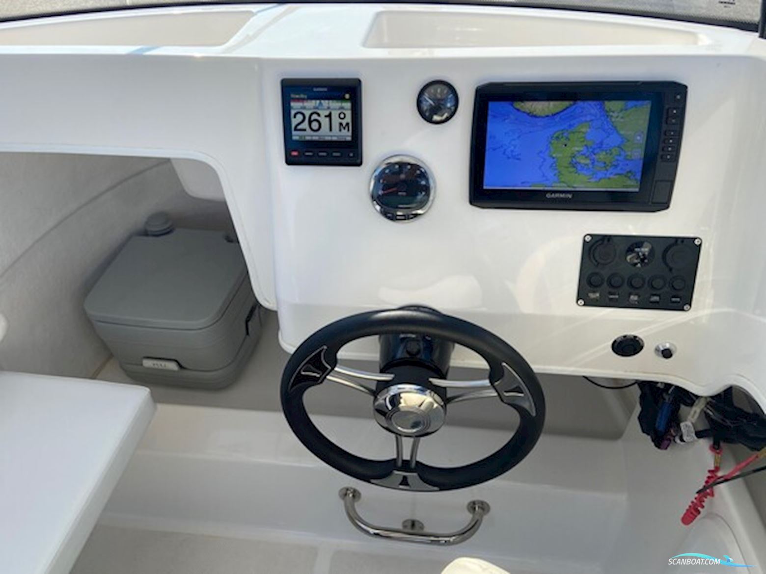 Smartliner Fisher 19 m/Mercury F80 hk EFI 4-takt - kun sejlet 10 T ! 