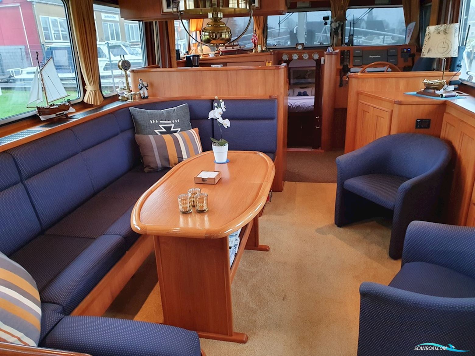 Smelne Salon Vlet 1485