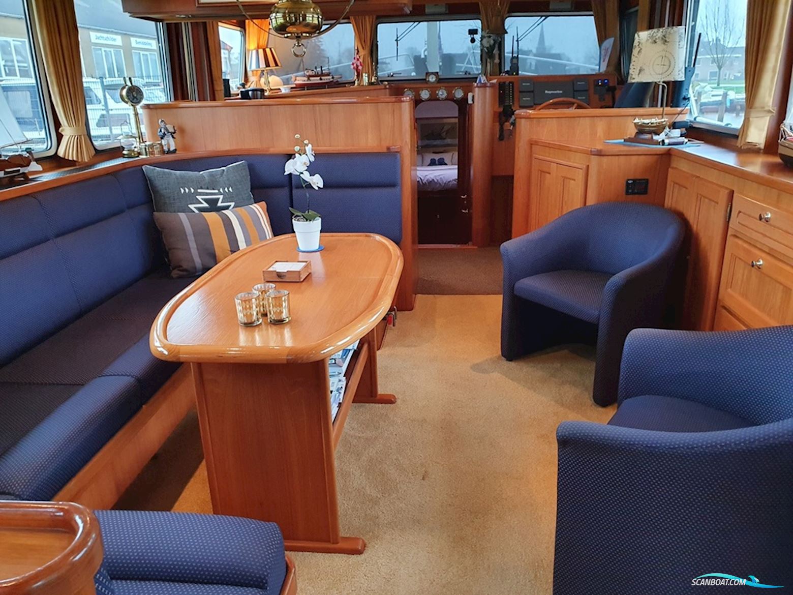 Smelne Salon Vlet 1485